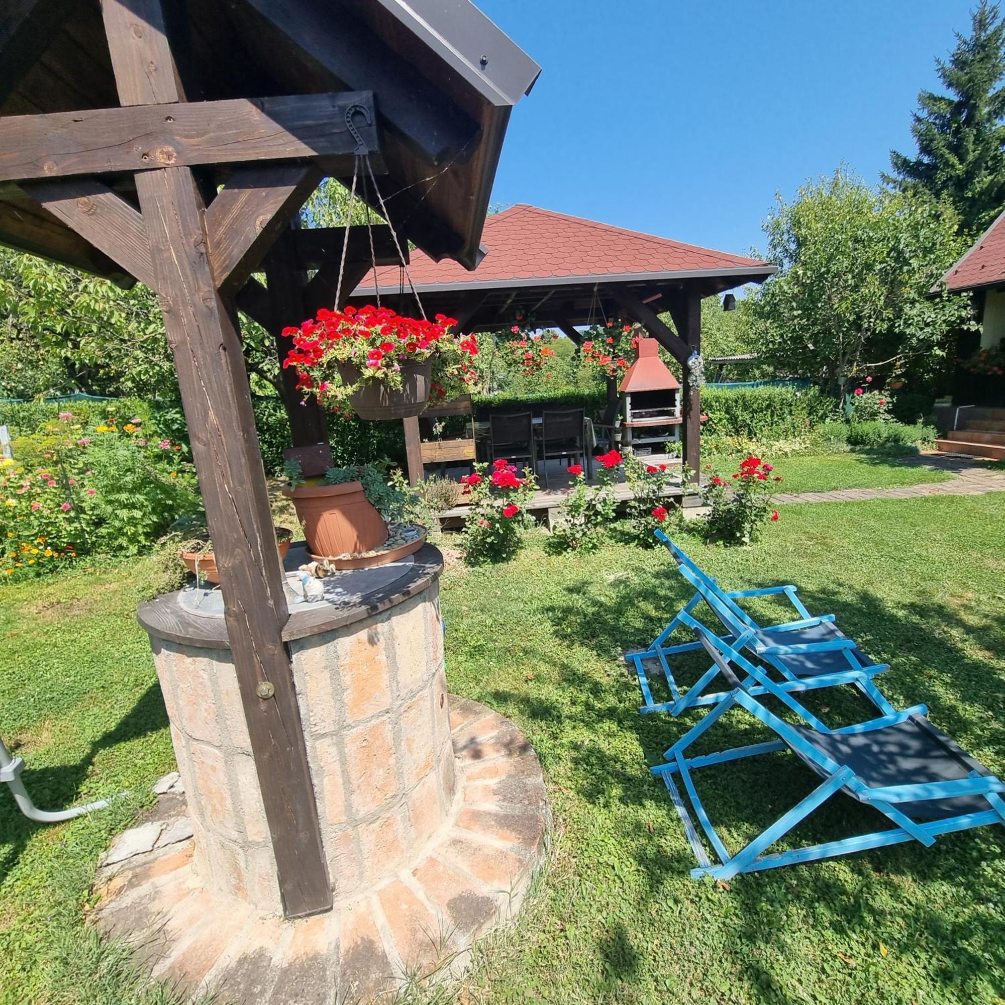 Kuca Za Odmor Bajtica Villa Jesenovec Bagian luar foto