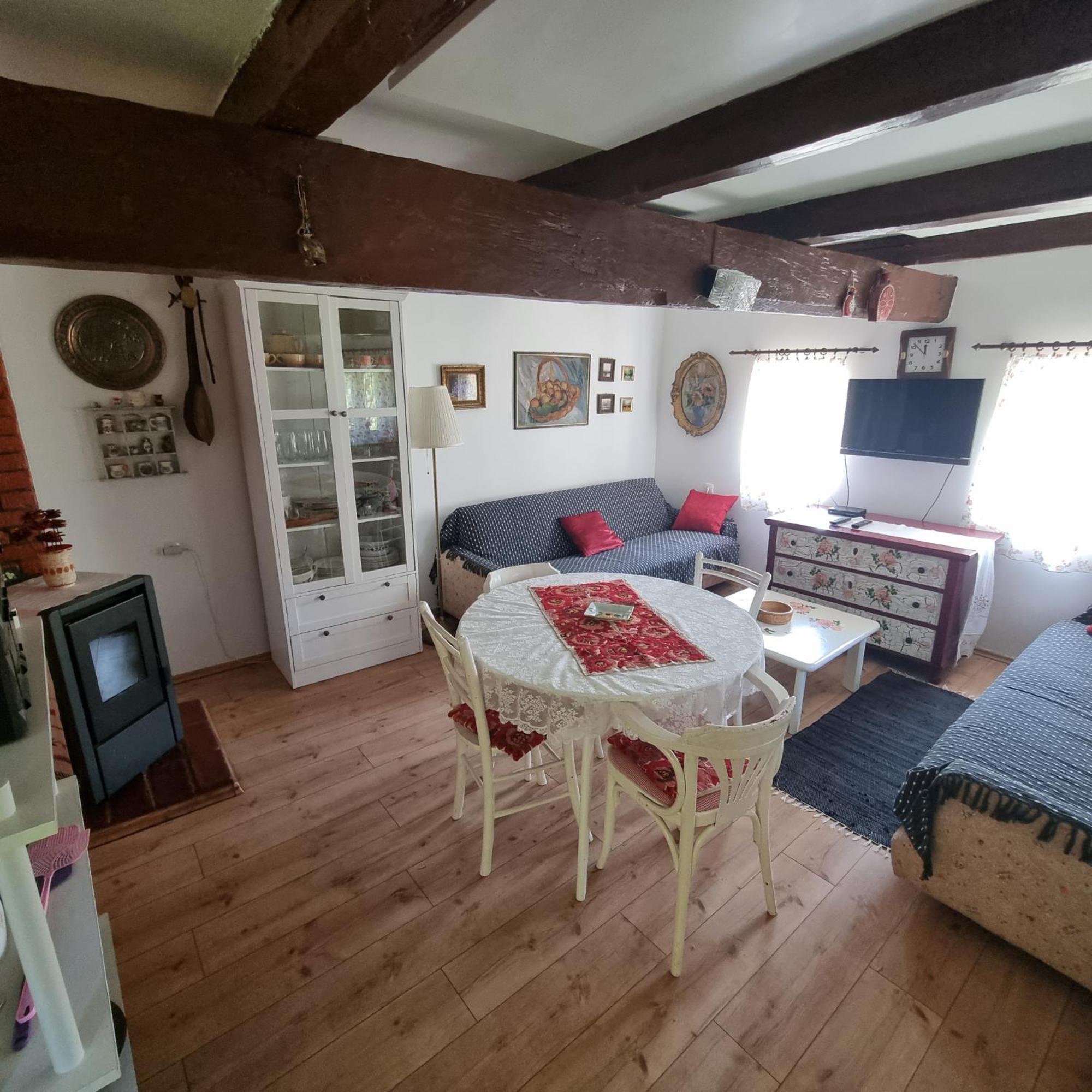 Kuca Za Odmor Bajtica Villa Jesenovec Bagian luar foto